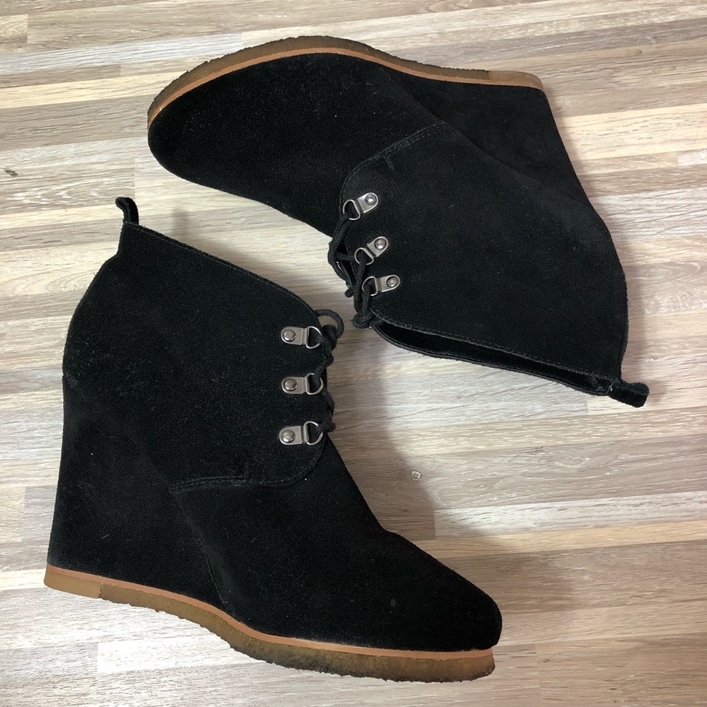 Steve Madden | Black Suede Laced Wedge Booties 10M